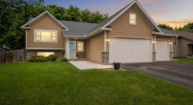 Photo of 527 1st Ave NE, Lonsdale, MN 55046