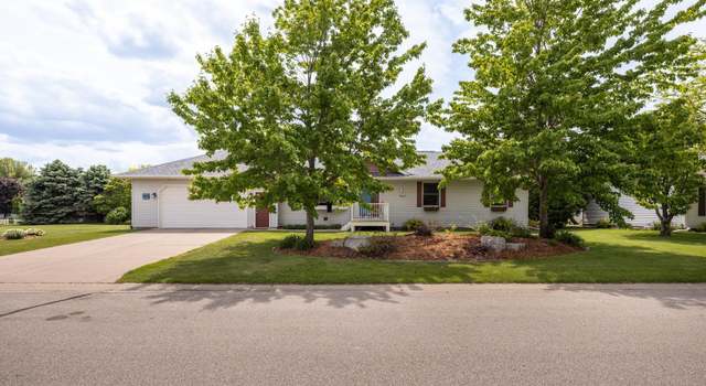 Photo of 1215 N Oak St, Lake City, MN 55041