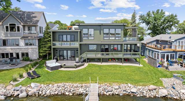 Photo of 4919 Three Points Blvd, Mound, MN 55364