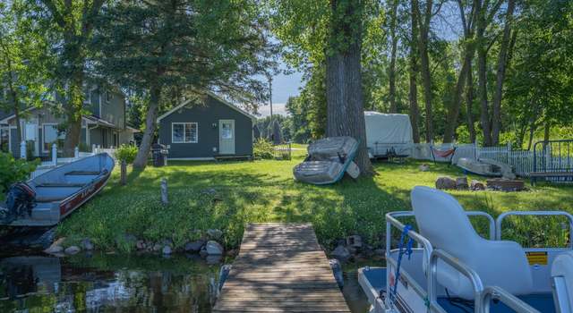 Photo of 761 Horse Lake Ln, Dresser, WI 54009