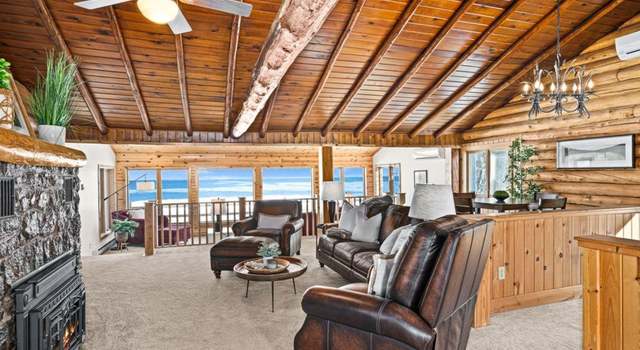Photo of 3917 S Lake Ave, Duluth, MN 55802