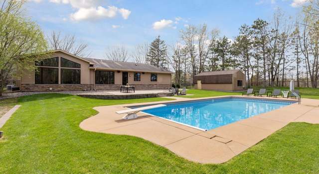 Photo of 2200 Tamarack Dr, Medina, MN 55356
