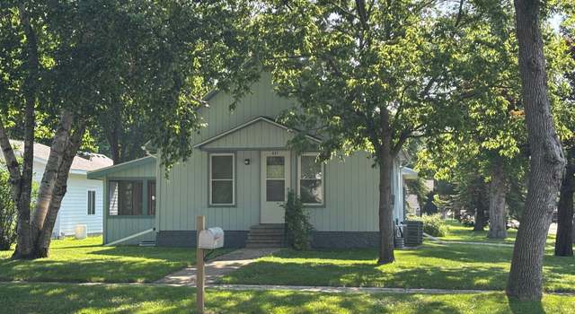 Photo of 427 S Swift Ave, Litchfield, MN 55355