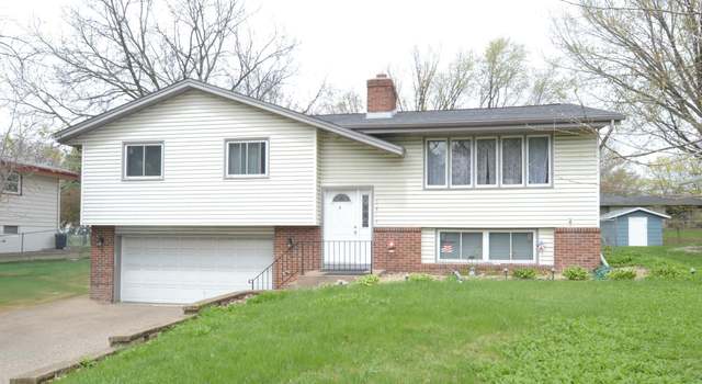 Photo of 8608 49th Ave N, New Hope, MN 55428