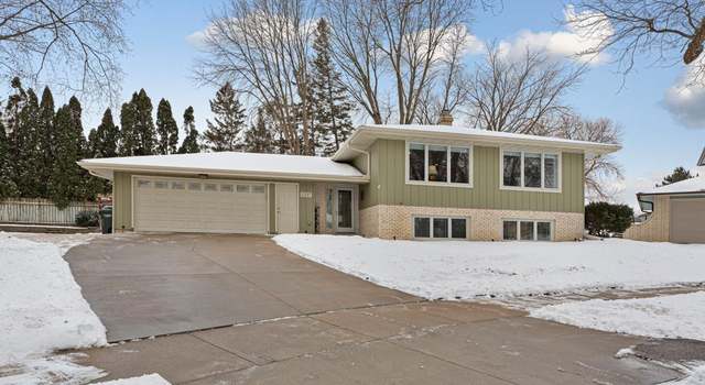 Photo of 2337 Haling Ct NW, Rochester, MN 55901