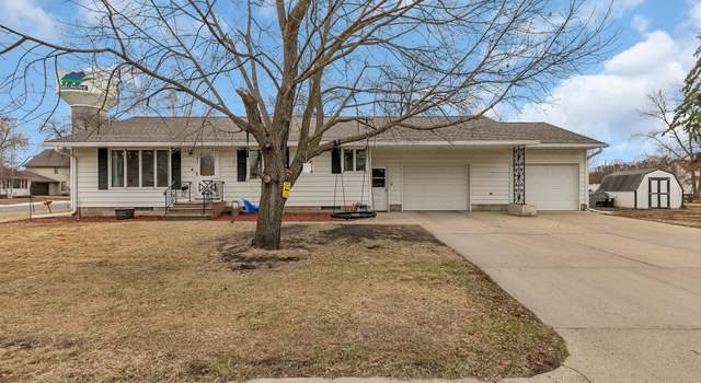 Photo of 6 2nd Ave SW, Melrose, MN 56352
