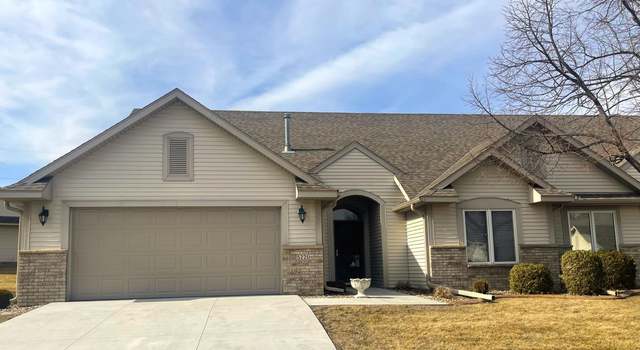 Photo of 5221 Greens Dr NW, Rochester, MN 55901