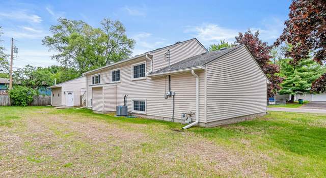 Photo of 1700 Laramie Trl, Brooklyn Park, MN 55444