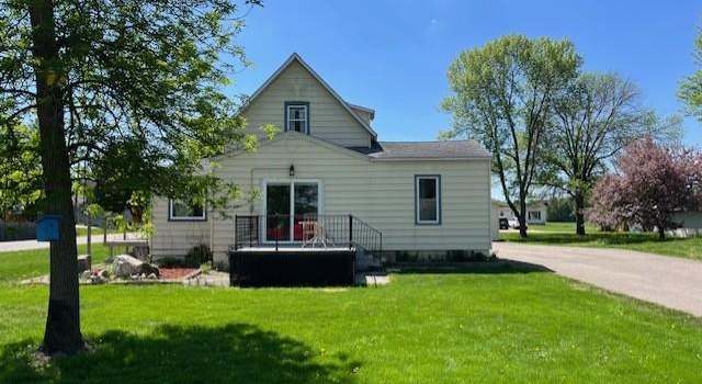 Photo of 400 Main St W, Morristown, MN 55052