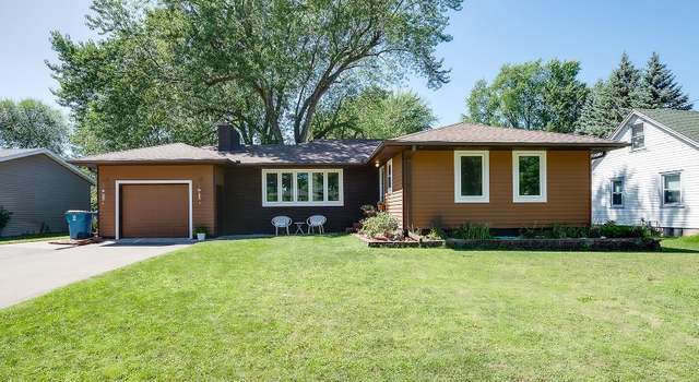 Photo of 328 4th St NW, Forest Lake, MN 55025