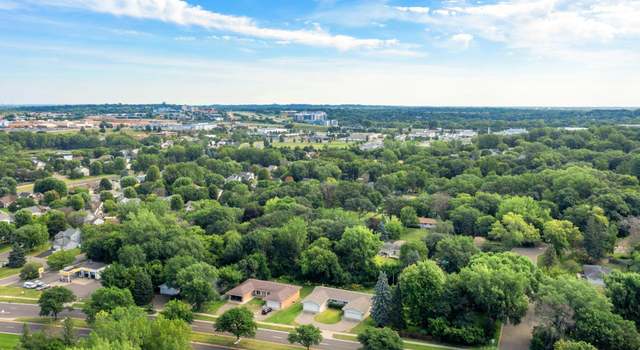 Photo of 14815 County Road 5, Burnsville, MN 55306