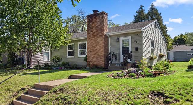 Photo of 828 Howard St N, Saint Paul, MN 55119