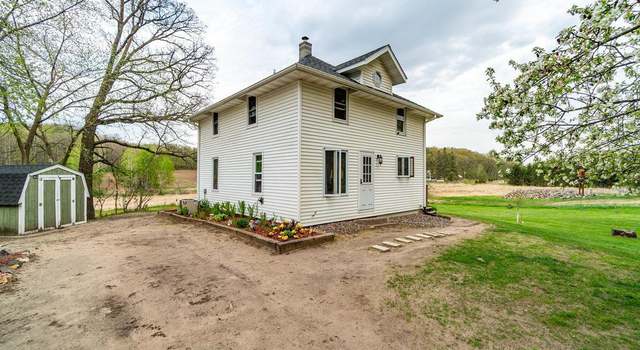 Photo of N9450 90th St, Downing, WI 54734