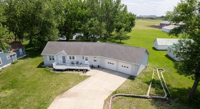 Photo of 105 W High St, Russell, MN 56169