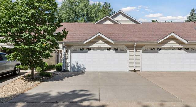 Photo of 1010 Hill Ct, Saint Paul, MN 55126