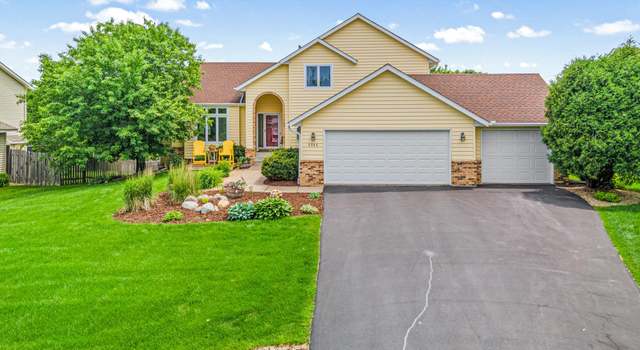 Photo of 5546 Vinewood Ln N, Minneapolis, MN 55442