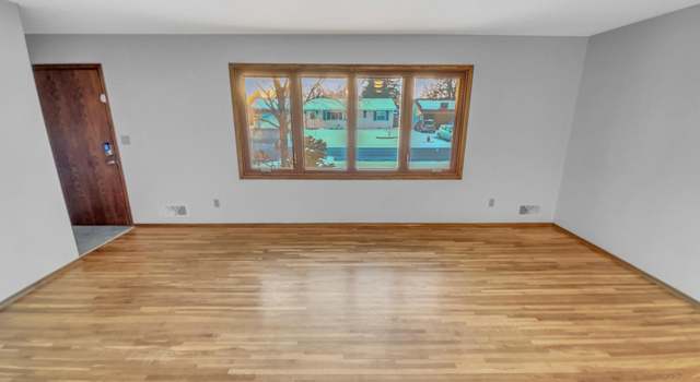 Photo of 4248 Sandstone Dr, Eagan, MN 55122