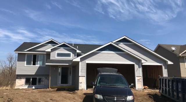 Photo of 1016 Wendover St NE, Isanti, MN 55040