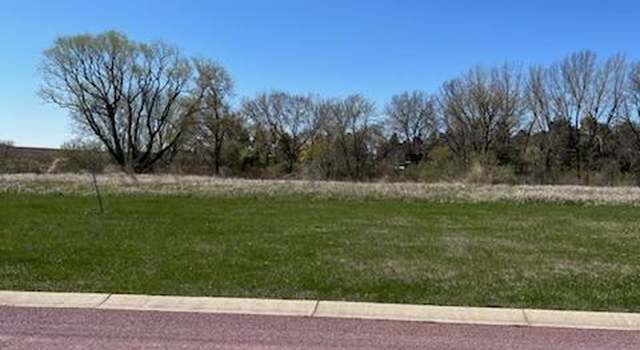 Photo of 11 Lighthouse Ln, Lake Sarah Twp, MN 56172