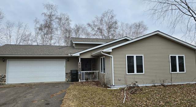 Photo of 504 1st St SW, Hinckley, MN 55037