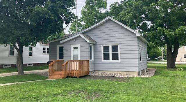 Photo of 201 7th Ave SE, Waseca, MN 56093