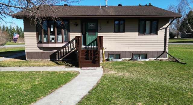 Photo of 1008 Laurel St, Littlefork, MN 56653