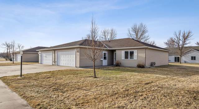 Photo of 413 2nd St NW, Dilworth, MN 56529