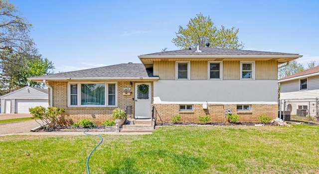 Photo of 6431 June Ave N, Brooklyn Center, MN 55429