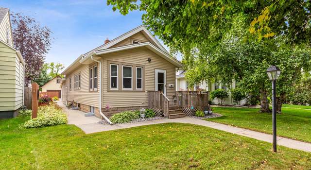 Photo of 454 Oakland Ave S, Fargo, ND 58103