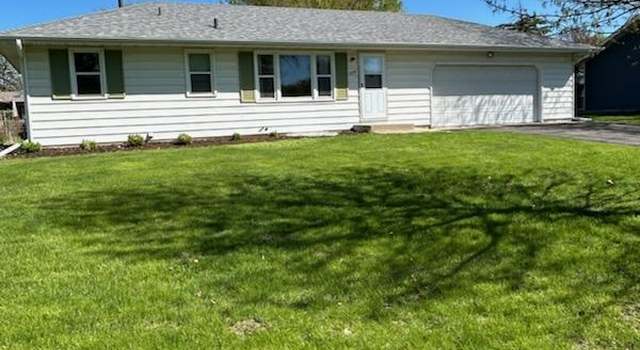 Photo of 229 Strese Ln, Apple Valley, MN 55124
