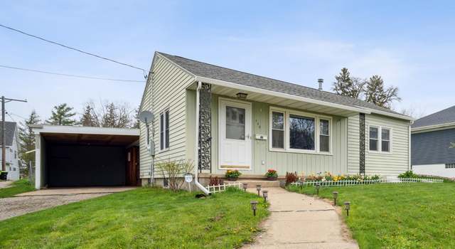 Photo of 130 E 8th St, Zumbrota, MN 55992