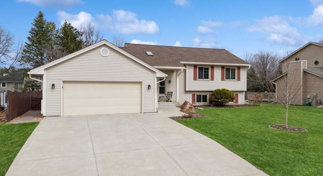 Photo of 1041 Ticonderoga Trl, Eagan, MN 55123