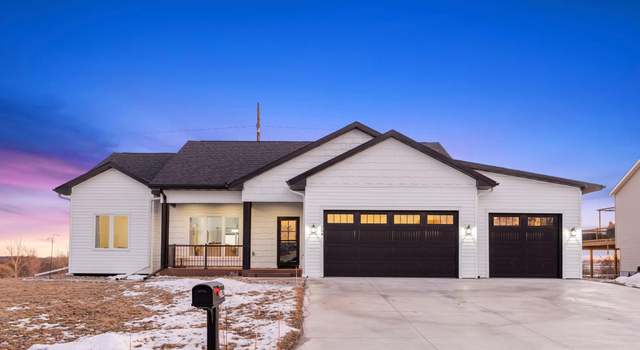 Photo of 204 Highview Dr, Dassel, MN 55325