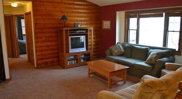Photo of 660 California Ave E, Saint Paul, MN 55106