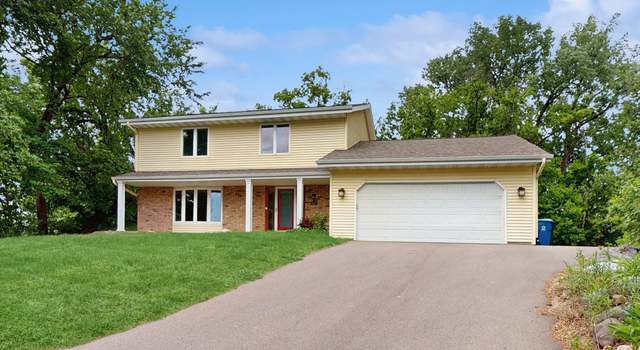 Photo of 3055 Rosewood Ln N, Plymouth, MN 55441