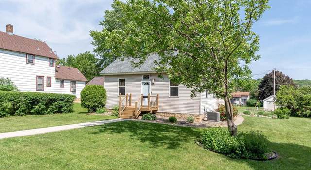Photo of 921 N 2nd St, Mankato, MN 56001