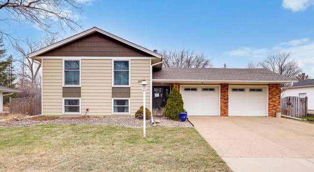Photo of 1079 Rome Dr, Apple Valley, MN 55124