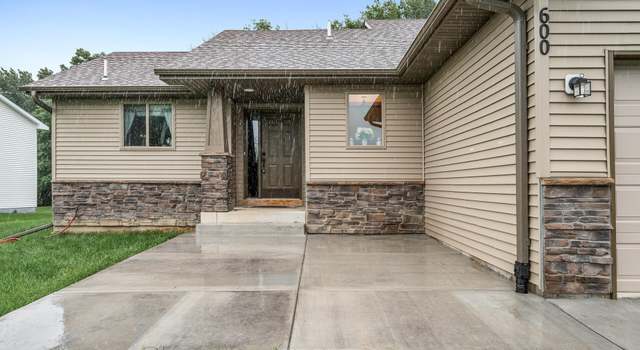 Photo of 600 Nelson Ln, Center City, MN 55012