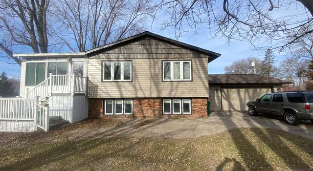 Photo of 202 Devries Ave S, Hollandale, MN 56045