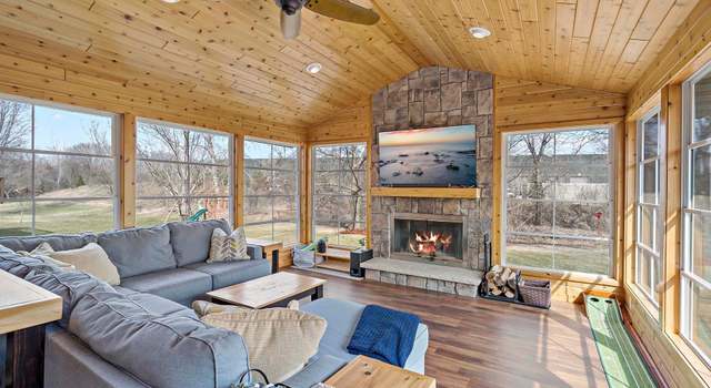 Photo of 9116 Creek Way, Savage, MN 55378