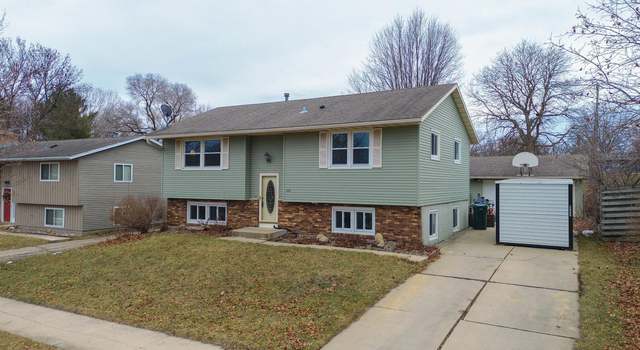 Photo of 928 19th St SE, Rochester, MN 55904