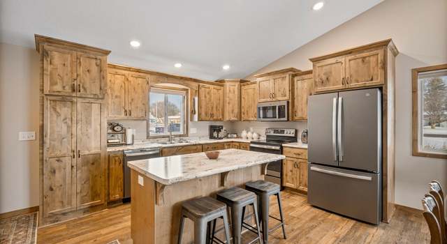 Photo of 101 Bal Veld Dr, Pease, MN 56363