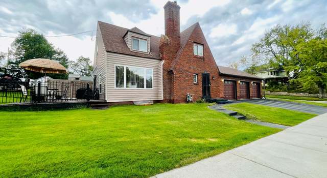 Photo of 419 5th Ave NW, Chisholm, MN 55719
