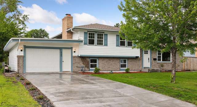 Photo of 565 57th Ave NE, Fridley, MN 55432