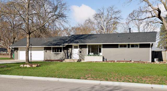 Photo of 11110 Vincent Ave S, Bloomington, MN 55431