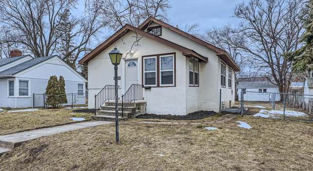 Photo of 4035 Unity Ave N, Robbinsdale, MN 55422