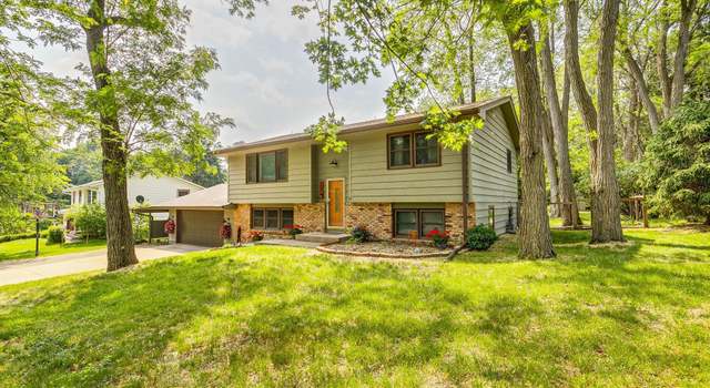 Photo of 720 Mercury Dr W, Shoreview, MN 55126