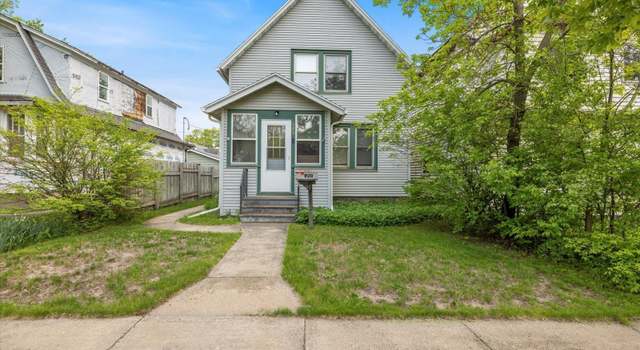 Photo of 620 Hayes St, Eveleth, MN 55734