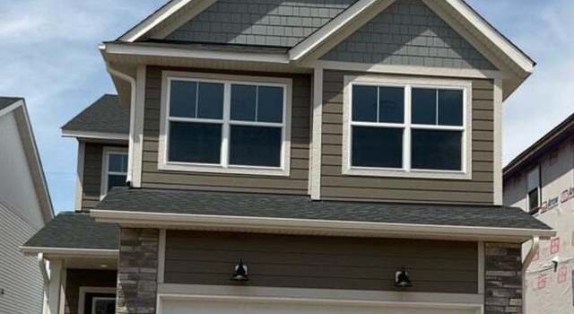 Property at 1598 76th St W, Inver Grove Heights, MN 55077, 5 beds, 3 baths