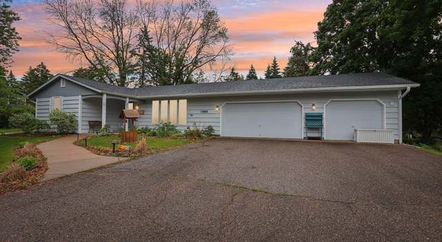 Photo of 1985 Mabel Ct, Chaska, MN 55318